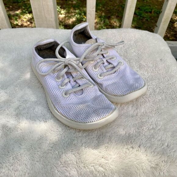 Allbirds Tree Runners Classic White Breathable Sneaker - Picture 6 of 9